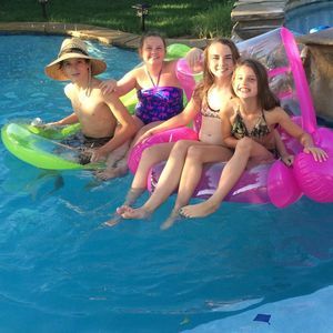 Meet your Posher, Norma